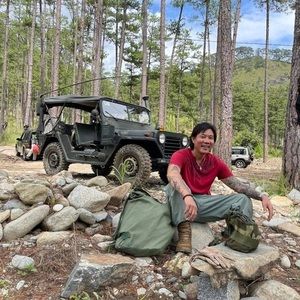 Meet your Posher, Khai